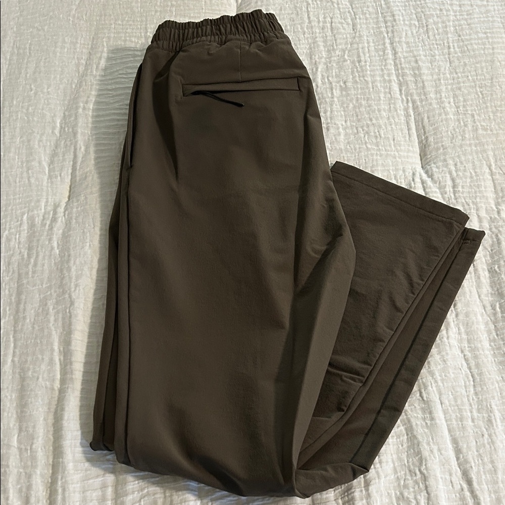 Men's Olive Elastic-Waist Joggers